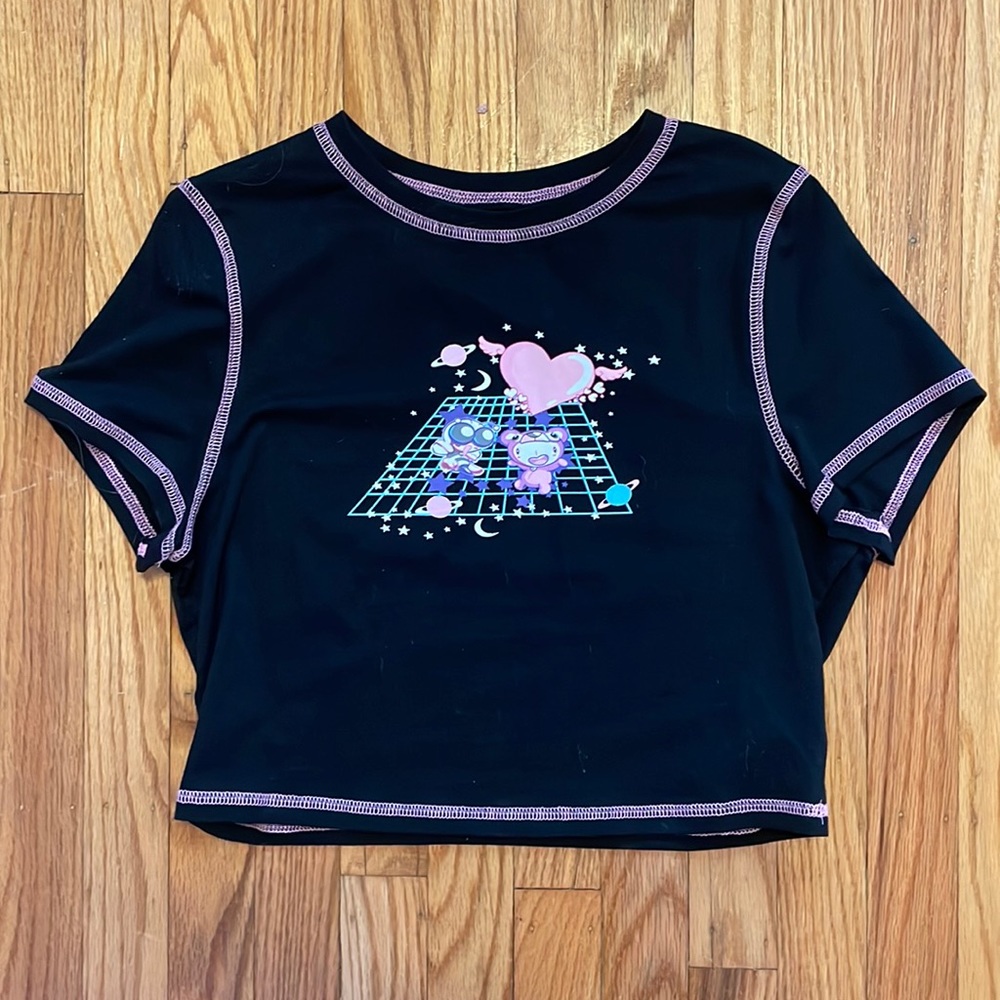 Cute Black and Pink Crop Top🖤